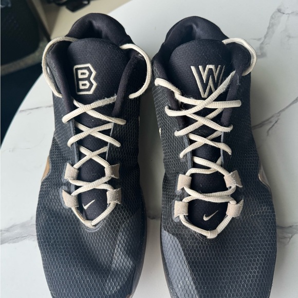 Nike Men 15 High Top Athletic Sneakers main image 7